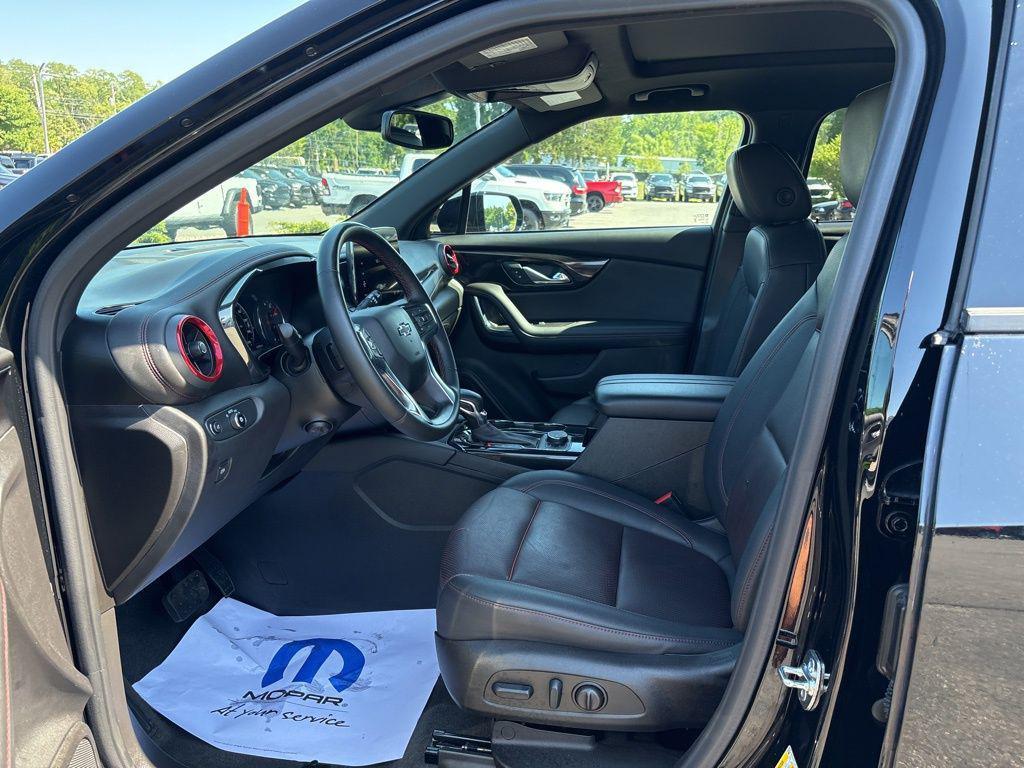 used 2024 Chevrolet Blazer car, priced at $32,000