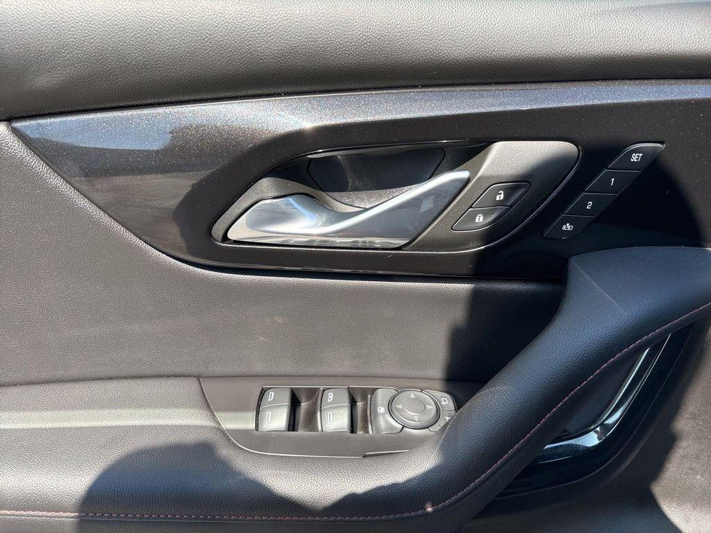 used 2024 Chevrolet Blazer car, priced at $32,000