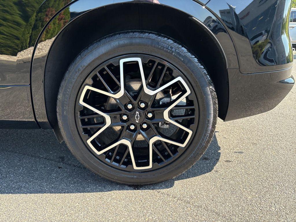 used 2024 Chevrolet Blazer car, priced at $32,000