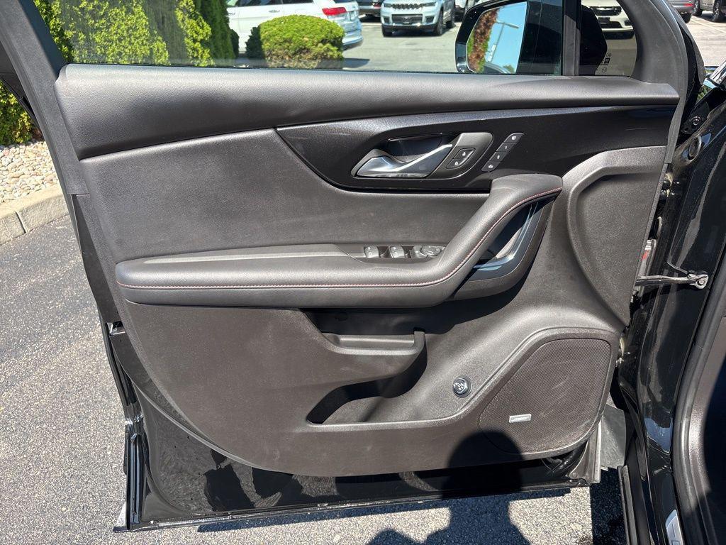 used 2024 Chevrolet Blazer car, priced at $32,000