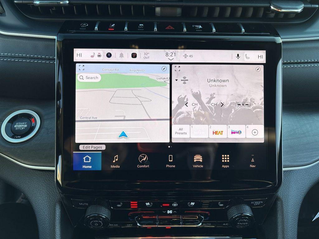 new 2025 Jeep Grand Cherokee car, priced at $48,957