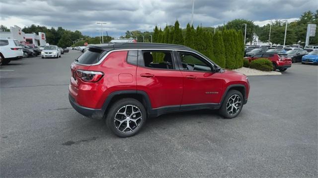 new 2024 Jeep Compass car, priced at $31,998