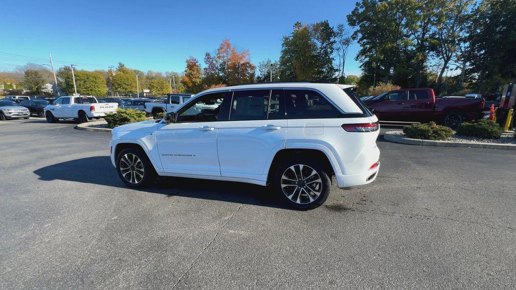 new 2023 Jeep Grand Cherokee 4xe car, priced at $55,000
