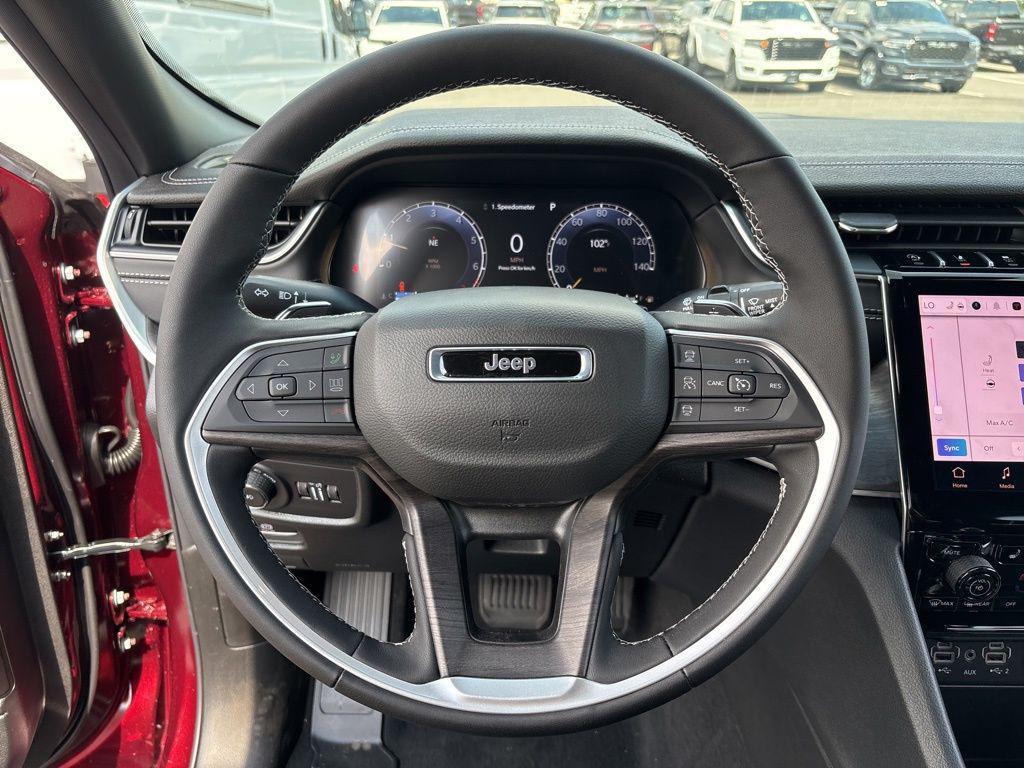 new 2025 Jeep Grand Cherokee car, priced at $47,848