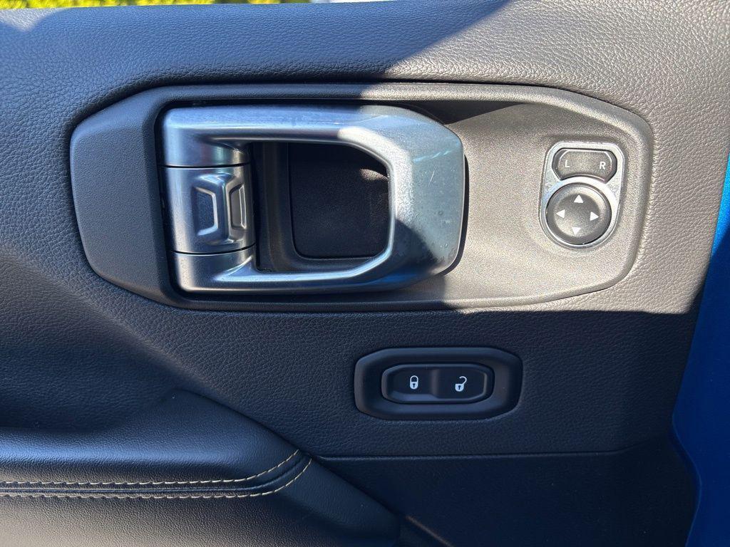 used 2024 Jeep Wrangler 4xe car, priced at $33,000