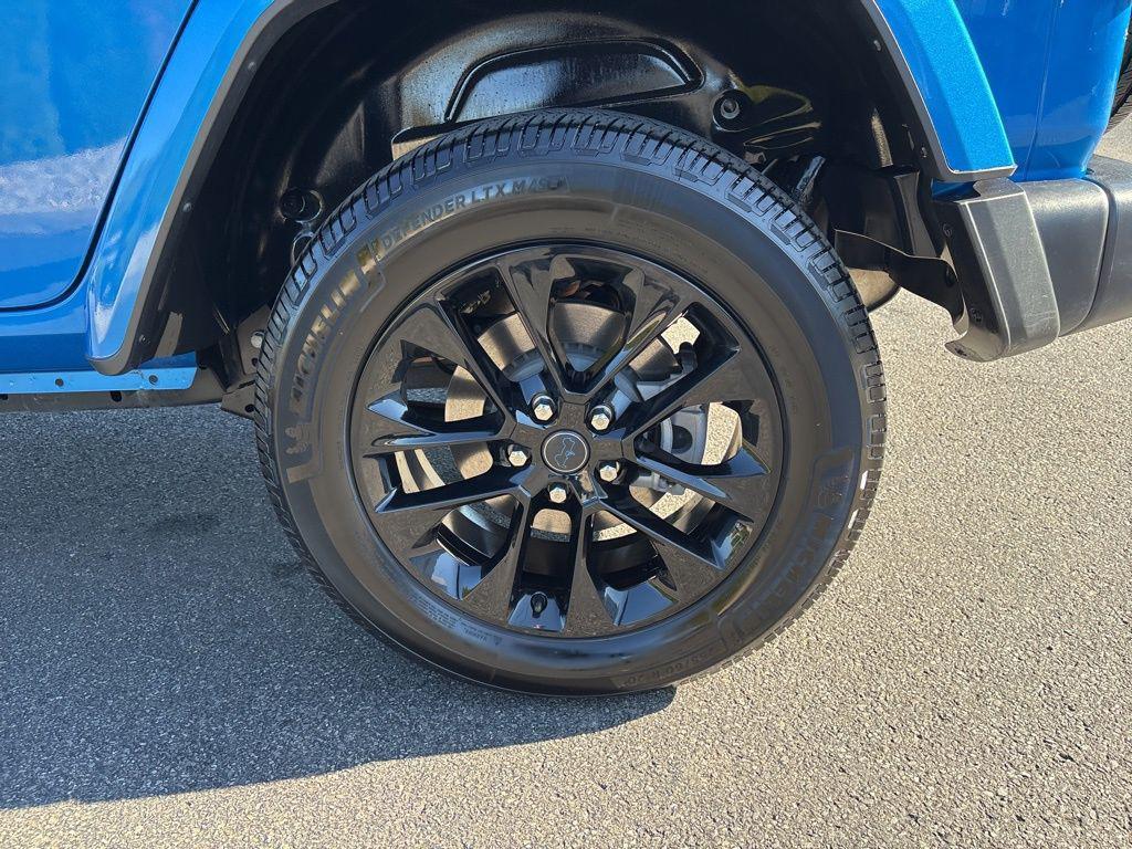 used 2024 Jeep Wrangler 4xe car, priced at $33,000