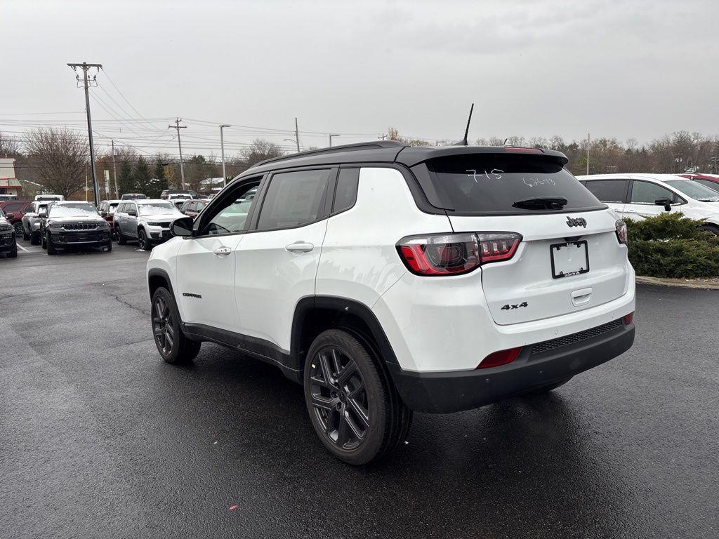 new 2026 Jeep Compass car, priced at $37,175