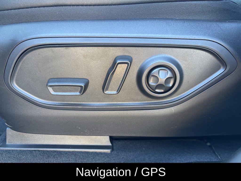 used 2025 Jeep Grand Cherokee car, priced at $42,000