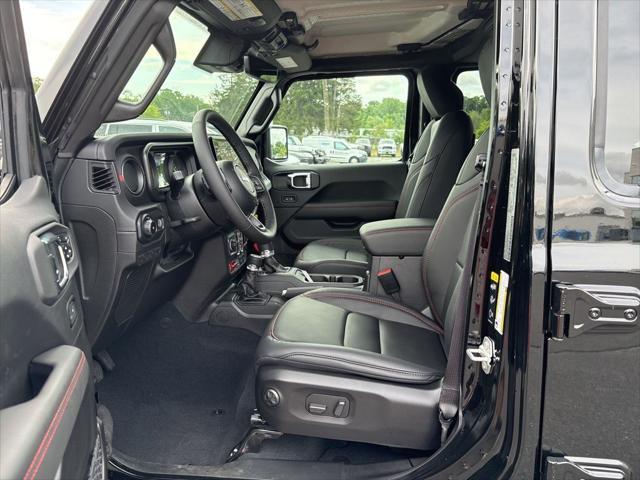 new 2025 Jeep Wrangler car, priced at $58,182