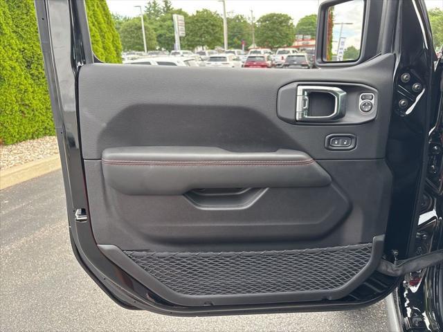 new 2025 Jeep Wrangler car, priced at $58,182