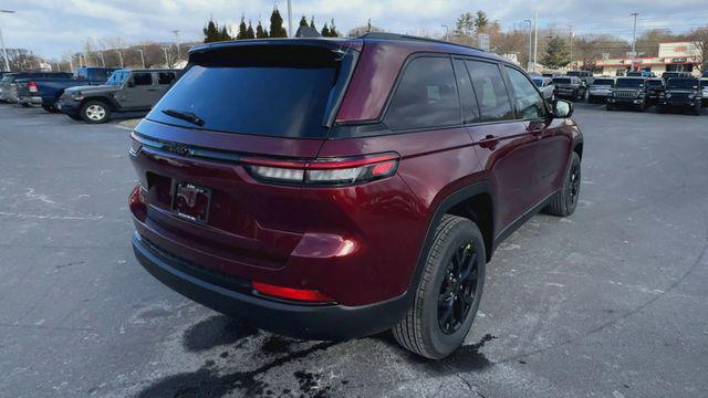 new 2025 Jeep Grand Cherokee car, priced at $42,634