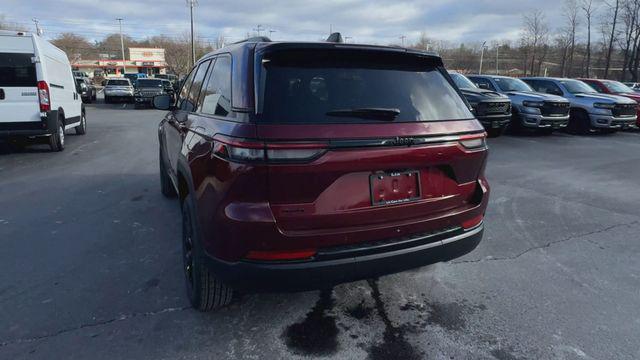 new 2025 Jeep Grand Cherokee car, priced at $42,634