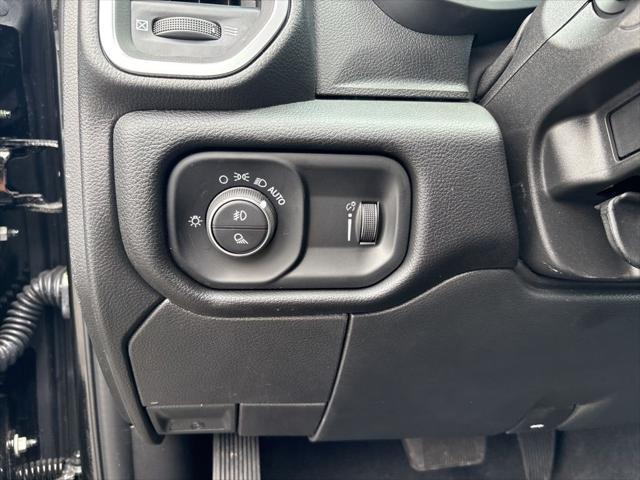 new 2025 Ram 2500 car, priced at $73,319