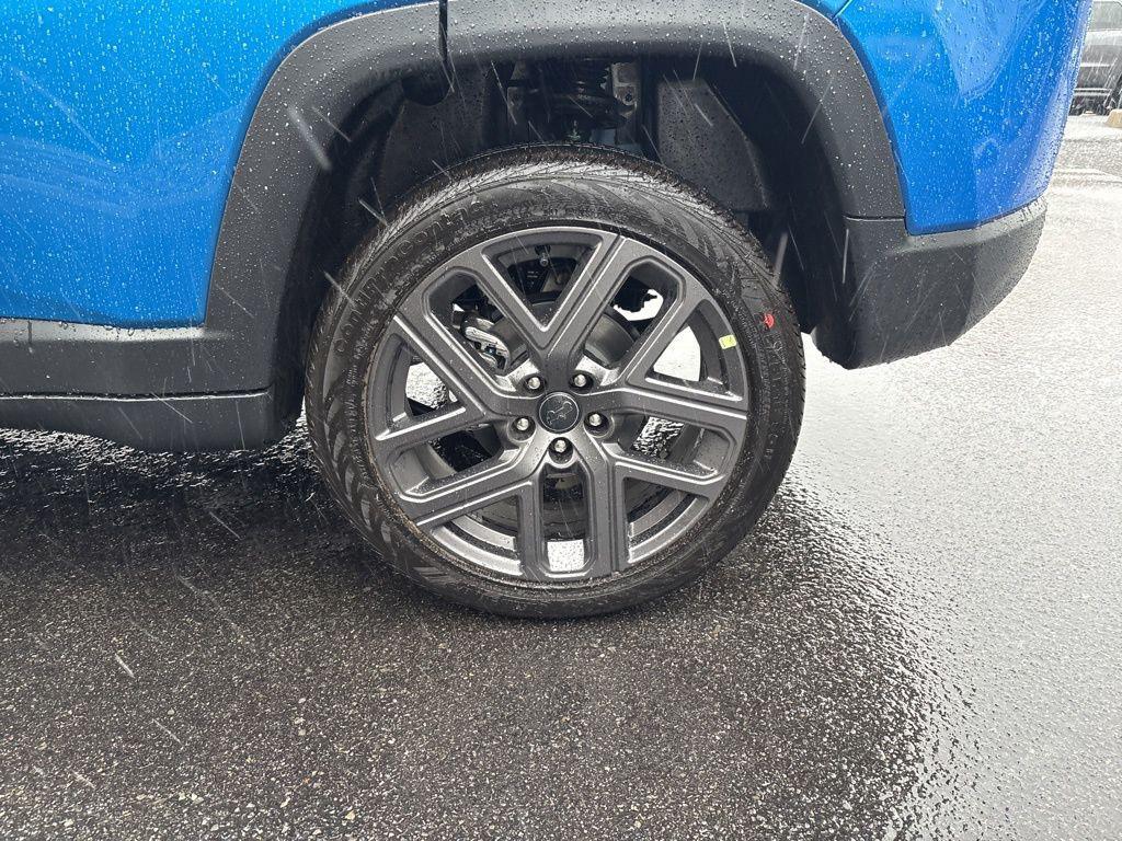 new 2026 Jeep Compass car, priced at $32,880