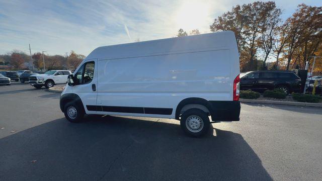 new 2025 Ram ProMaster 2500 car, priced at $48,627