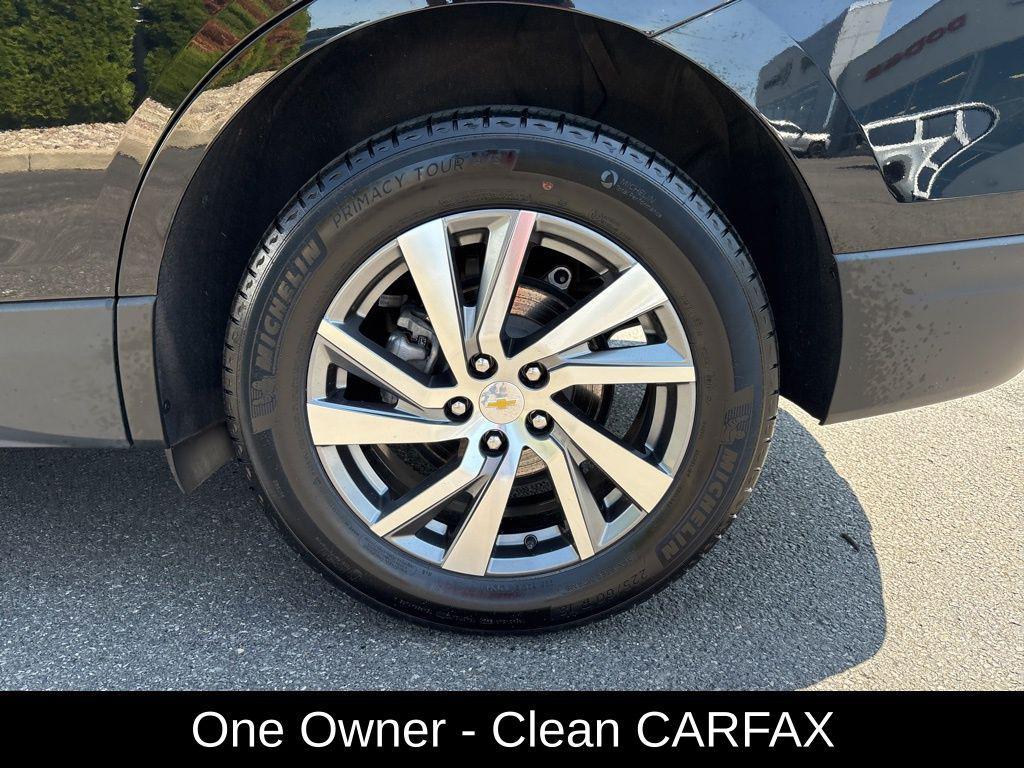 used 2022 Chevrolet Equinox car, priced at $24,127