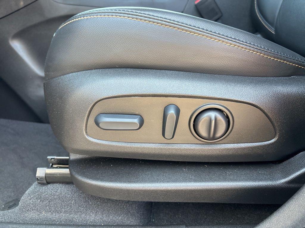 used 2022 Chevrolet Equinox car, priced at $22,000