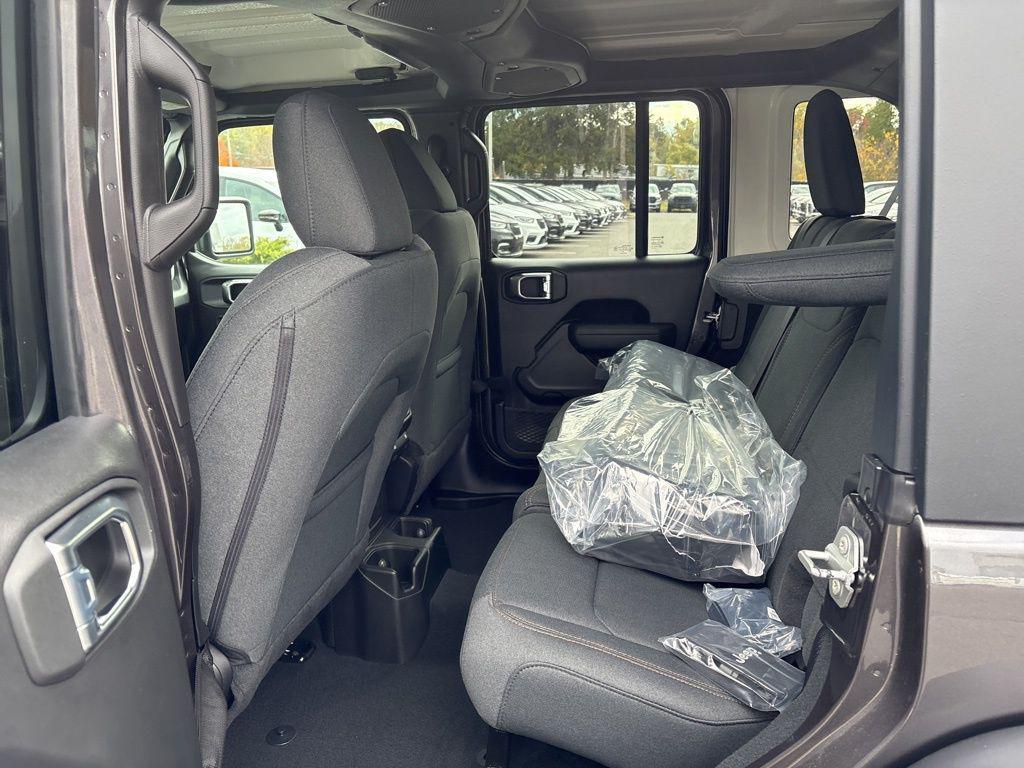 new 2026 Jeep Wrangler car, priced at $52,544