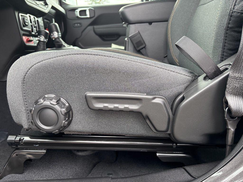 new 2026 Jeep Wrangler car, priced at $52,544