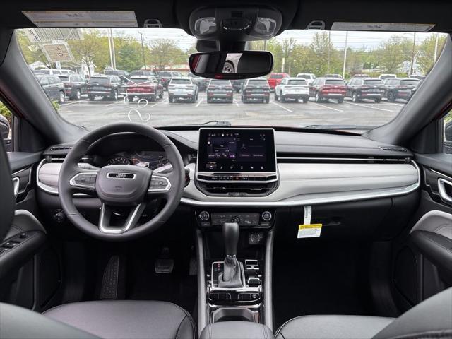 new 2025 Jeep Compass car, priced at $32,895