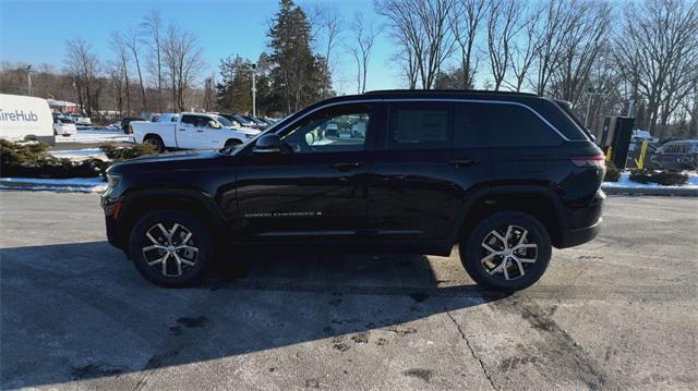 new 2025 Jeep Grand Cherokee car, priced at $50,235