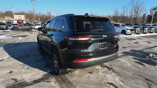 new 2025 Jeep Grand Cherokee car, priced at $50,235