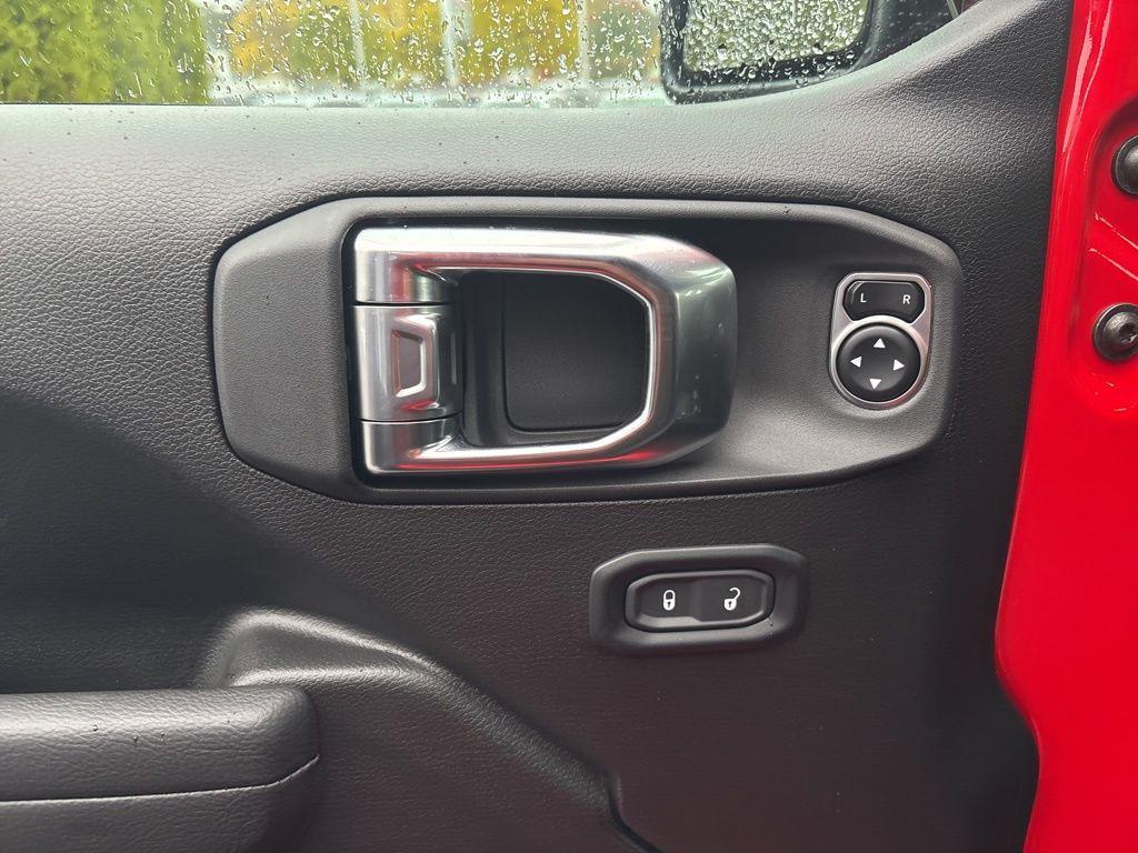 new 2026 Jeep Wrangler car, priced at $52,544