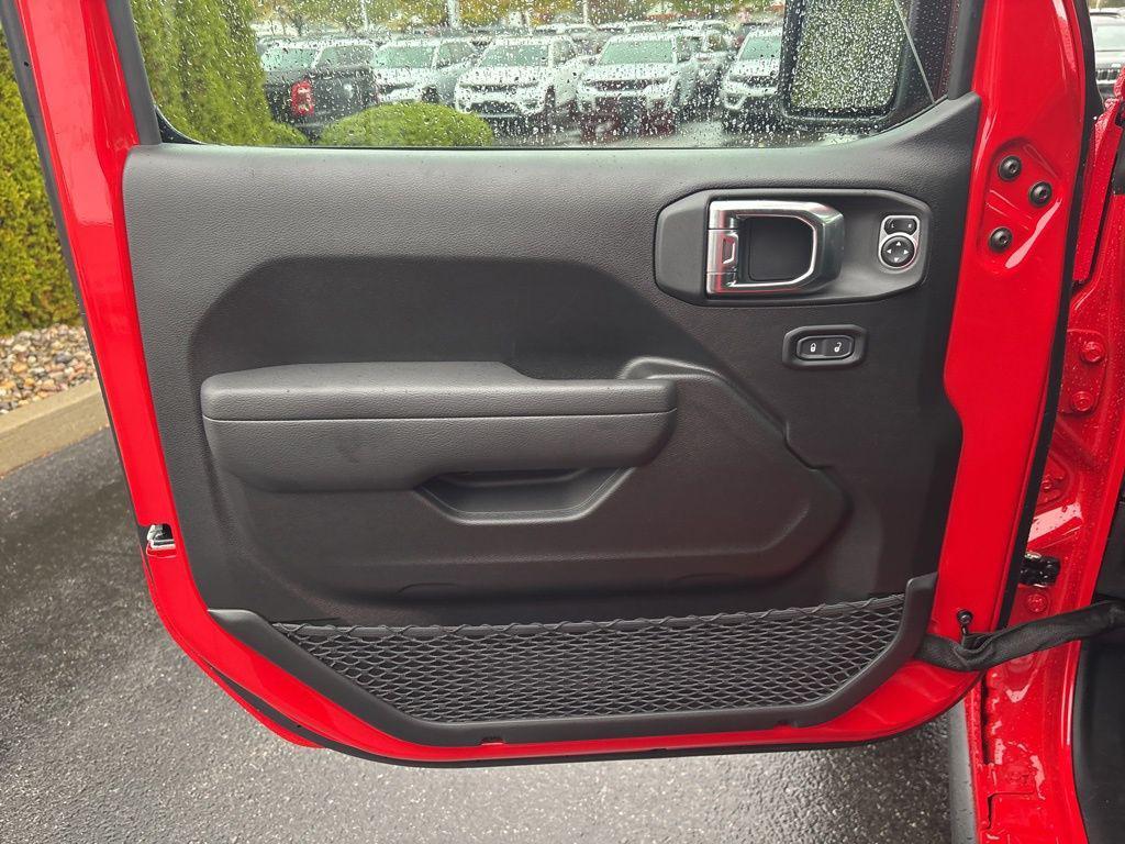 new 2026 Jeep Wrangler car, priced at $52,544