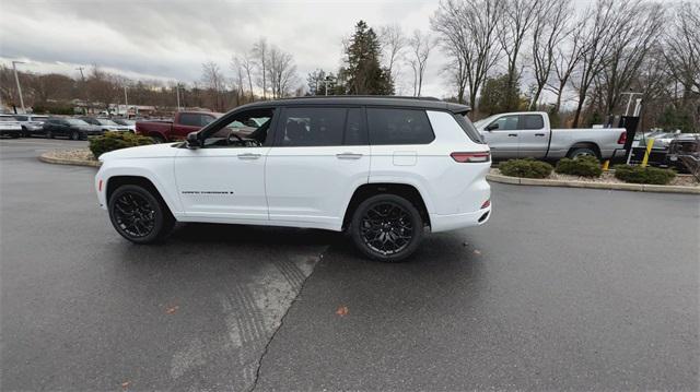 new 2025 Jeep Grand Cherokee L car, priced at $67,073