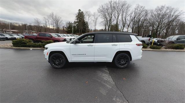 new 2025 Jeep Grand Cherokee L car, priced at $67,073