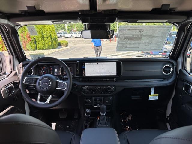 new 2025 Jeep Wrangler car, priced at $52,547
