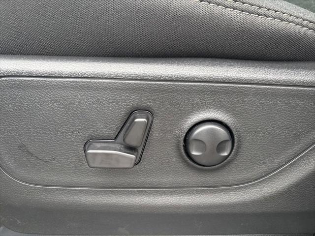 new 2025 Ram 1500 car