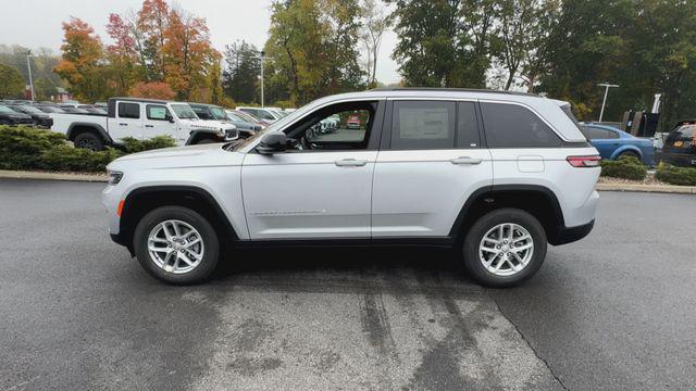 new 2025 Jeep Grand Cherokee car, priced at $37,952