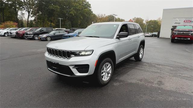 new 2025 Jeep Grand Cherokee car, priced at $41,651