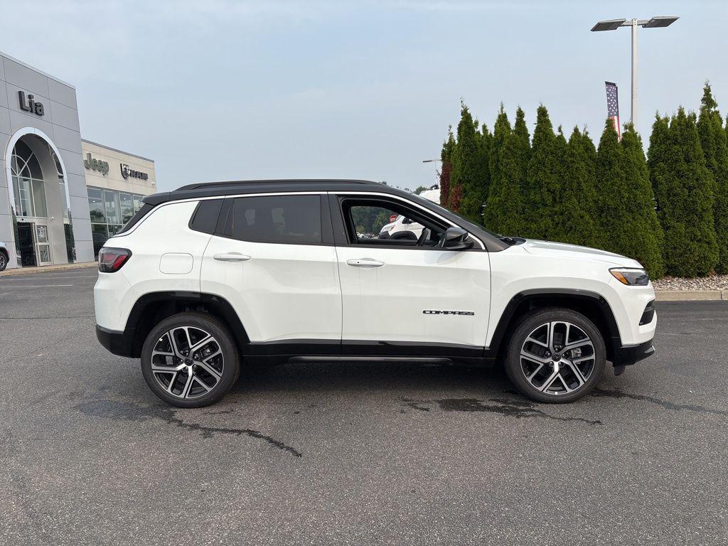 new 2025 Jeep Compass car, priced at $36,036
