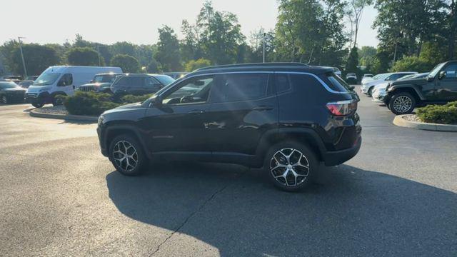 new 2024 Jeep Compass car, priced at $28,342