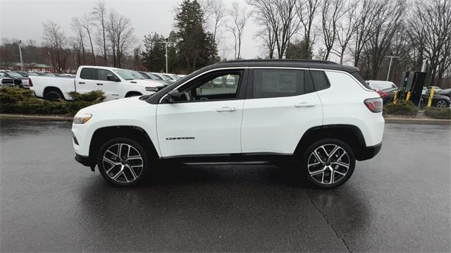 new 2025 Jeep Compass car, priced at $35,515