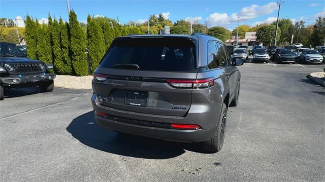 new 2025 Jeep Grand Cherokee car, priced at $47,519