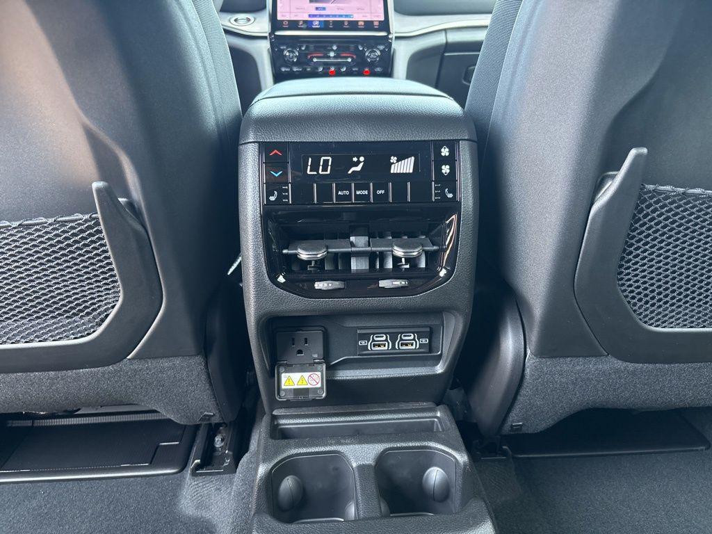 new 2025 Jeep Grand Cherokee L car, priced at $45,962