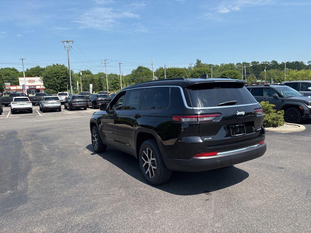 new 2025 Jeep Grand Cherokee L car, priced at $45,962