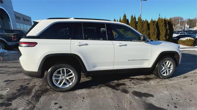 new 2025 Jeep Grand Cherokee car, priced at $42,375