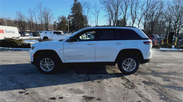 new 2025 Jeep Grand Cherokee car, priced at $42,375