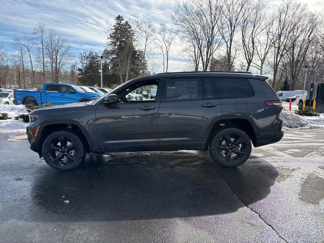 new 2025 Jeep Grand Cherokee L car, priced at $49,520