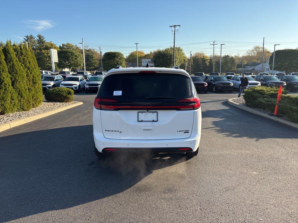 new 2026 Chrysler Pacifica car, priced at $52,018