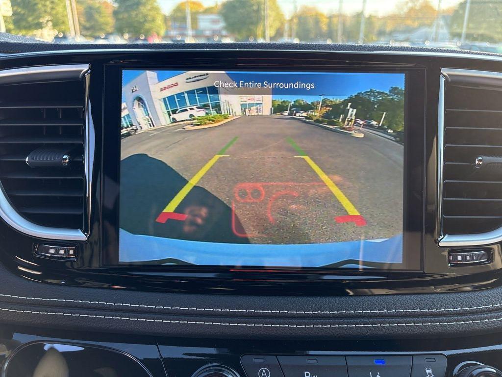 new 2026 Chrysler Pacifica car, priced at $52,018