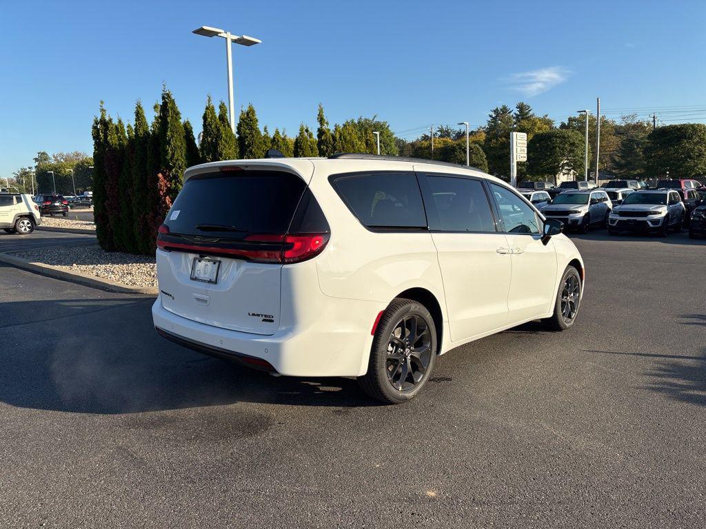 new 2026 Chrysler Pacifica car, priced at $52,018