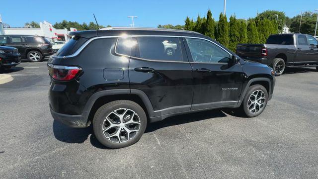 new 2024 Jeep Compass car, priced at $28,342