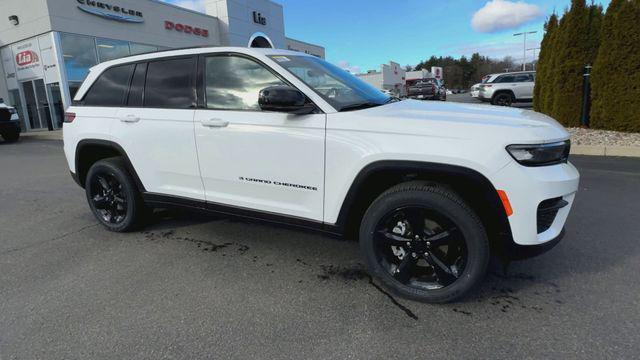 new 2025 Jeep Grand Cherokee car, priced at $46,075