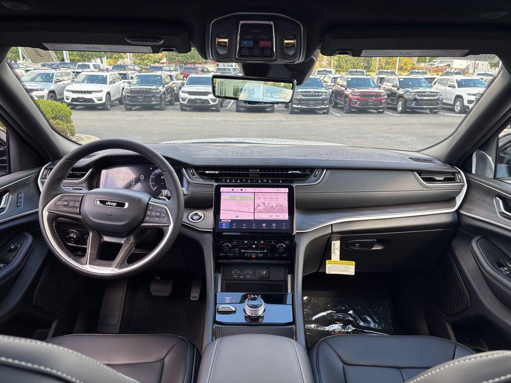 new 2025 Jeep Grand Cherokee car, priced at $48,410
