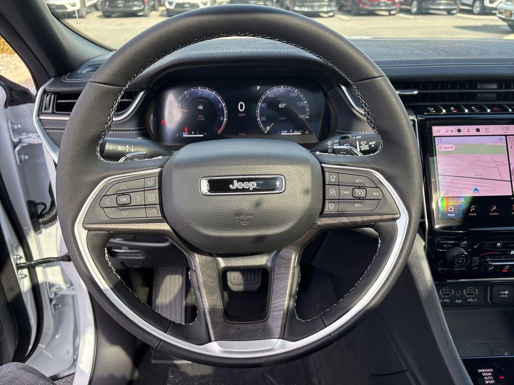 new 2025 Jeep Grand Cherokee car, priced at $48,410